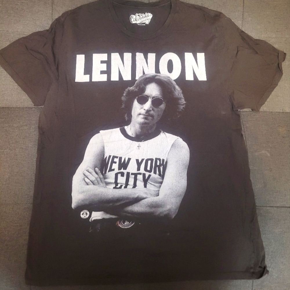 XL Old Navy Collectables John Lennon Tee